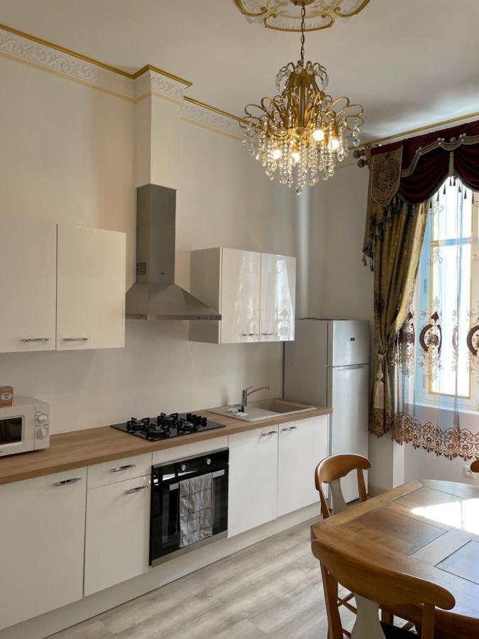 Studio Familial Maison De L'Eglise Du Couvent Narbonne Kültér fotó